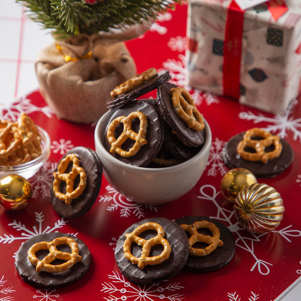 Pretzel Waffle Chocolates Dark Chocolate & Hazelnut - Christmas Special 🎅