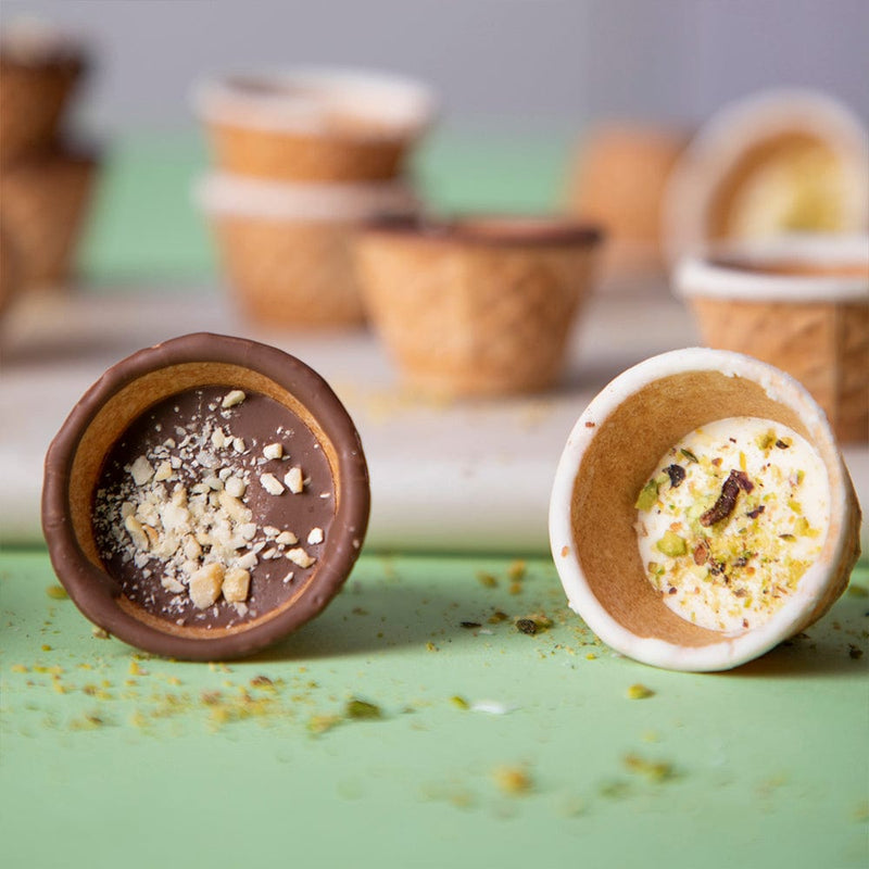 Crispy Cups - Pistachio & Cashew Praline