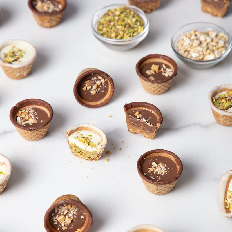 Crispy Cups - Pistachio & Cashew Praline